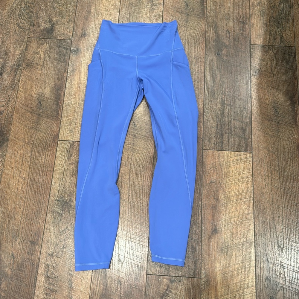 Lululemon Align with Pockets 25" size 4